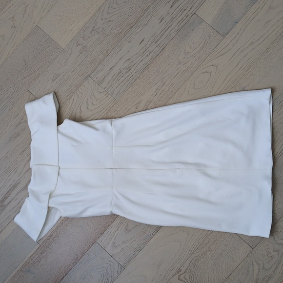 DB Studio- Short off Shoulder Cuff Neckline Crepe Dress - Picture 7 of 8